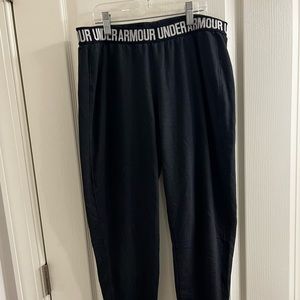 🎉 Womens Under Armour Jogger Style Sweats